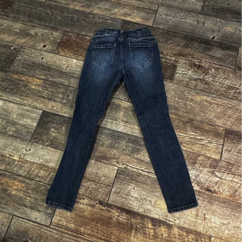 Jeans​​​ - Picture 5 of 5